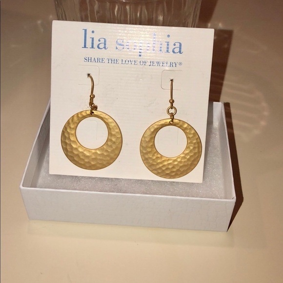 Lia Sophia👂🏽jewels - Picture 5 of 7